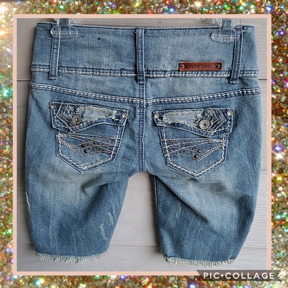 Almost Famous Distressed Stud Denim Bermuda Shorts - Picture 13 of 13